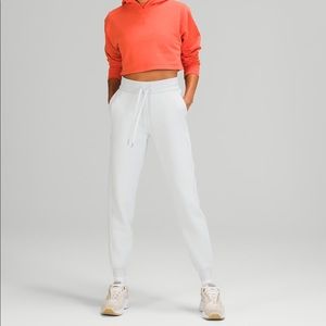 lululemon Scuba High-Rise Jogger